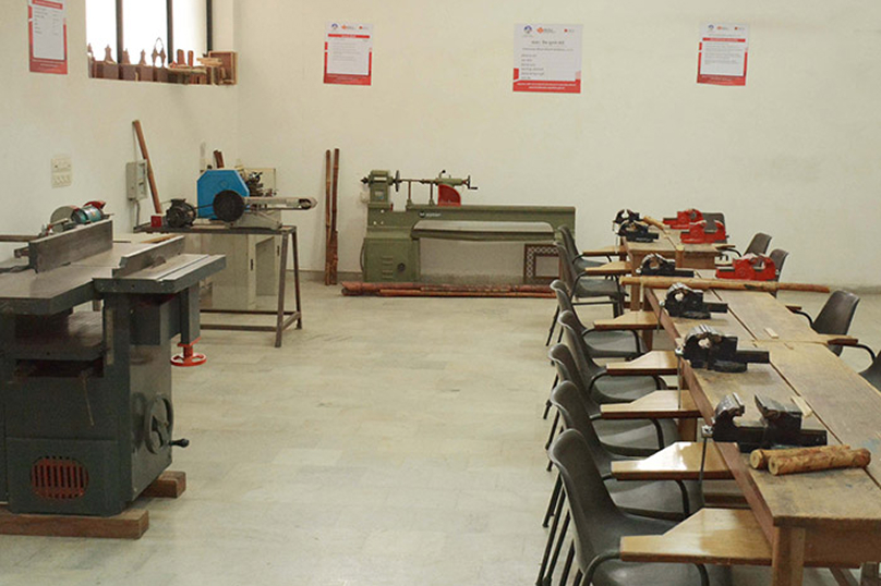 Wood & Furniture Workshop